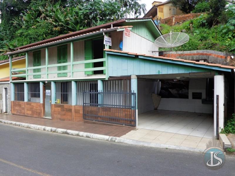 Casa Código 13656 Aluguel Anual no bairro De Brida na cidade de Urussanga