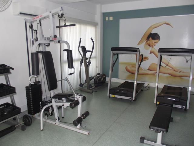 Academia montada e equipada