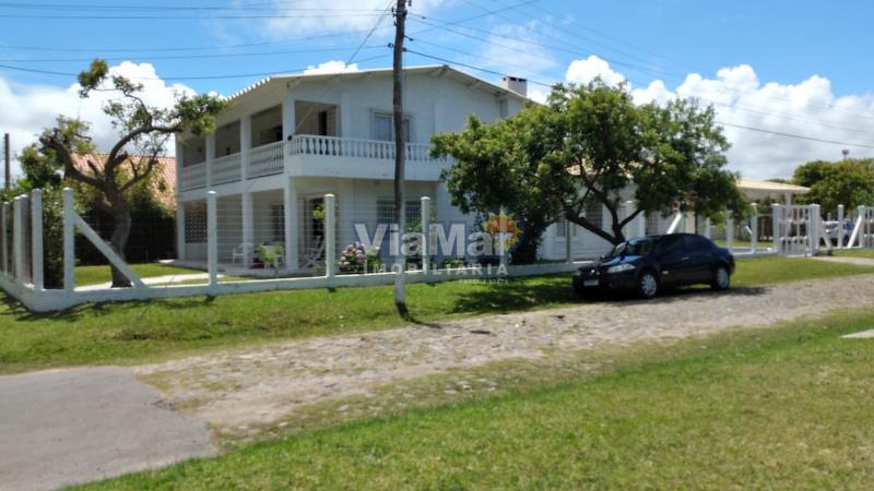 Casa Código 8061 a Venda no bairro Centro na cidade de Imbé