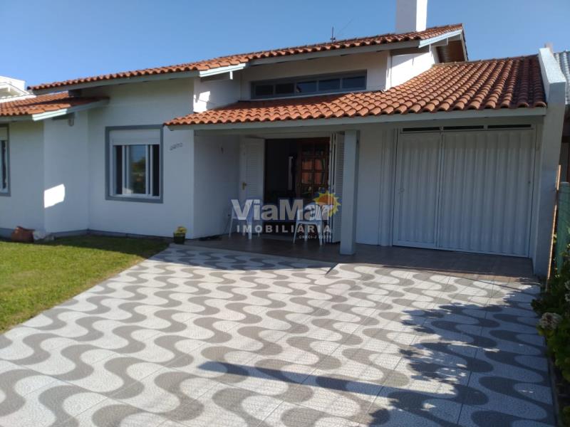 Casa Código 9516 a Venda no bairro Centro na cidade de Tramandaí
