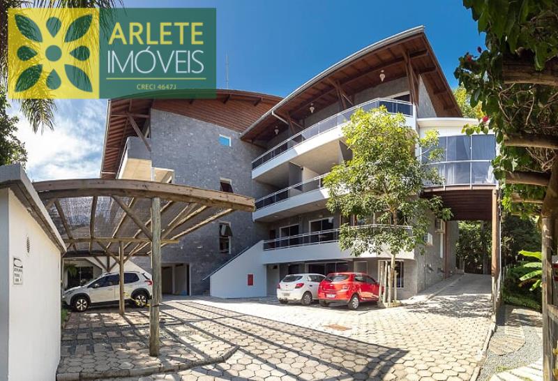 fachada apartamento aluguel bombinhas