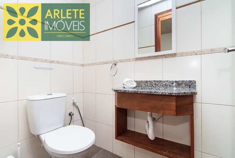 banheiro apartamento locação bombinhas