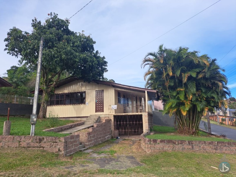 Casa Código 3471 Aluguel Anual no bairro Bel Recanto na cidade de Urussanga