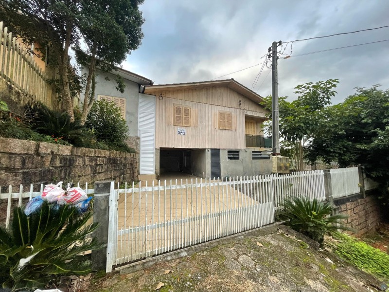 Casa Código 14306 Aluguel Anual no bairro Nova Itália na cidade de Urussanga