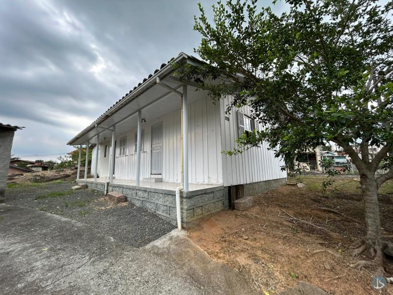 Casa Código 14425 Aluguel Anual e Venda no bairro Das Damas na cidade de Urussanga