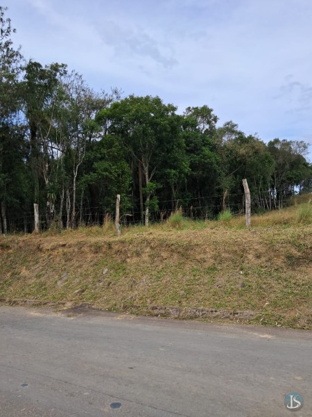 Terreno Código 14509 Venda no bairro Mãe Luzia na cidade de Treviso