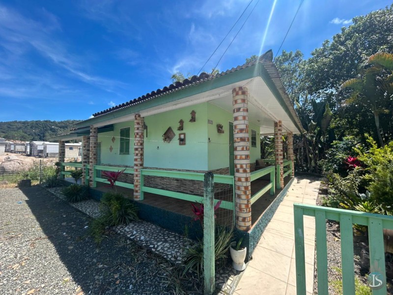 Casa Código 14518 Aluguel Anual no bairro Baixada Fluminense na cidade de Urussanga