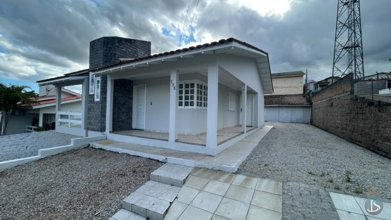 Casa Código 14630 Aluguel Anual no bairro Loteamento Carol na cidade de Urussanga