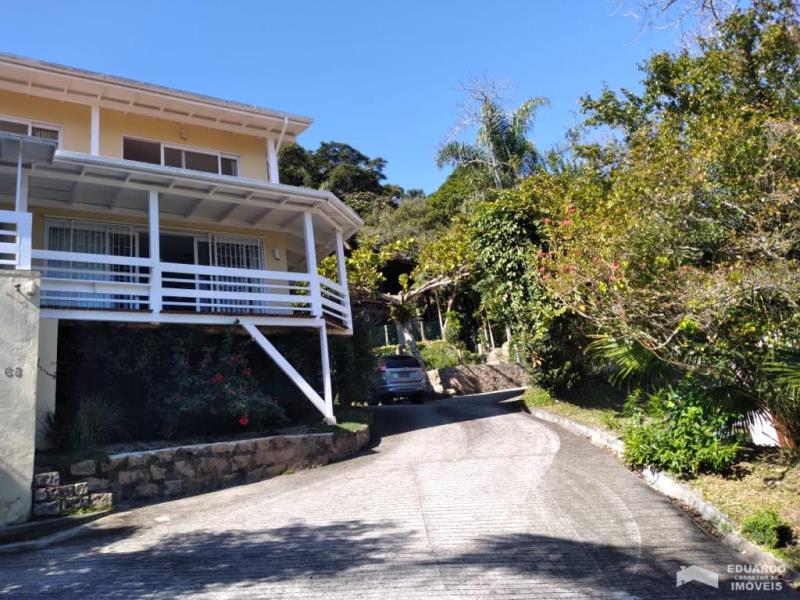 Casa Código 449 para Venda  no bairro Ponta das  Canas na cidade de Florianópolis
