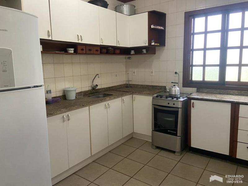 Casa Código 516Venda no bairro Cachoeira do Bom Jesus na cidade de Florianópolis
