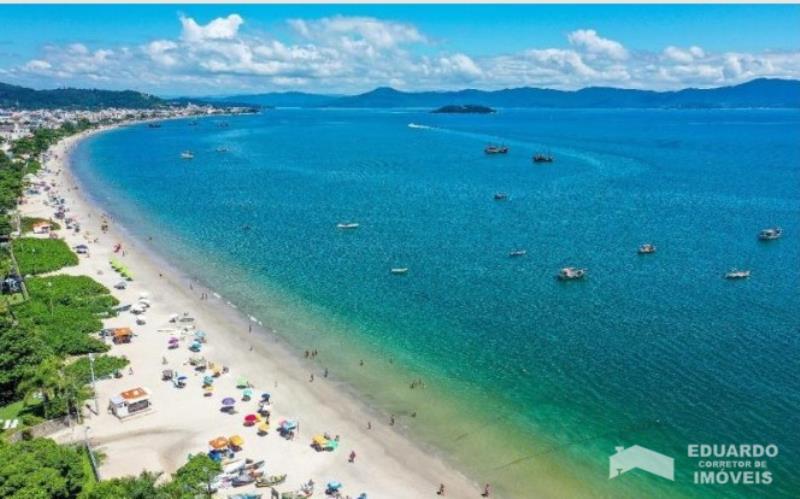 Apartamento Código 530Temporada no bairro Cachoeira do Bom Jesus na cidade de Florianópolis