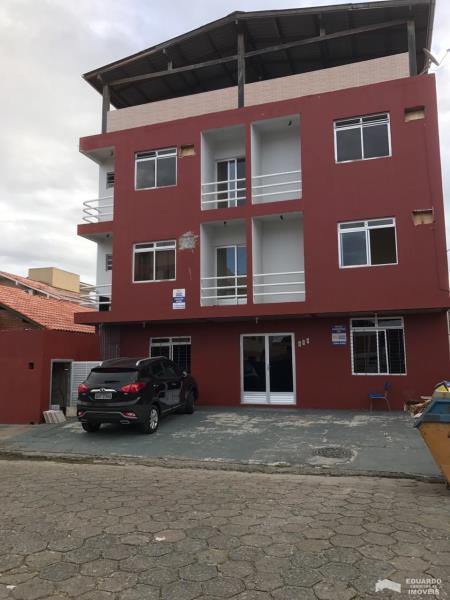 Apartamento Código 137Aluguel Anual no bairro Canasvieiras na cidade de Florianópolis