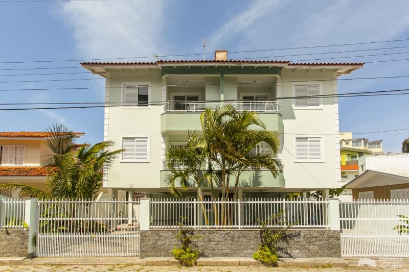 Apartamento Código 149Temporada no bairro Cachoeira do Bom Jesus na cidade de Florianópolis