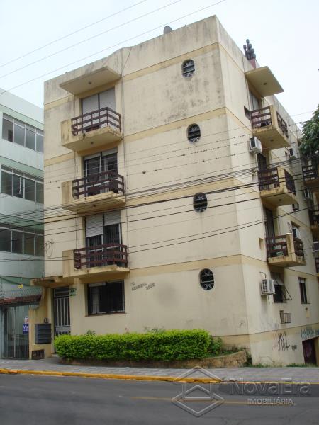Apartamento Código 4583 para alugar no bairro Centro na cidade de Santa Maria Condominio ed. senegal