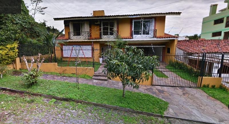 Casa Código 6913 a Venda no bairro Nossa Senhora de Lourdes na cidade de Santa Maria