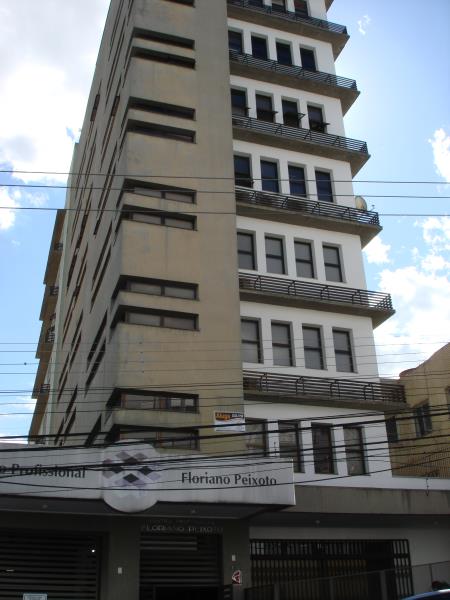 Sala Código 7024 para alugar no bairro Centro na cidade de Santa Maria Condominio centro profissional floriano peixoto