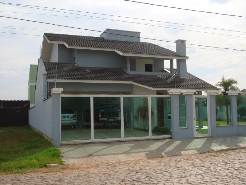 Casa Codigo 7260 para alugar no bairro Tomazetti na cidade de Santa Maria