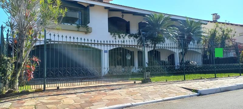 Casa Código 7583 a Venda no bairro Nossa Senhora de Lourdes na cidade de Santa Maria