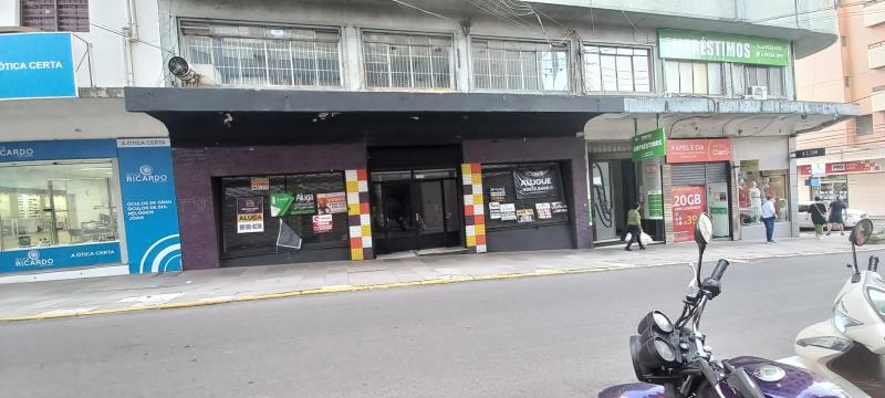 Loja Código 7777 a Venda no bairro Centro na cidade de Santa Maria Condominio ed. pisani