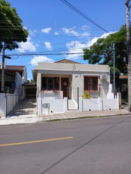 Casa Código 7867 a Venda no bairro Centro na cidade de Santa Maria