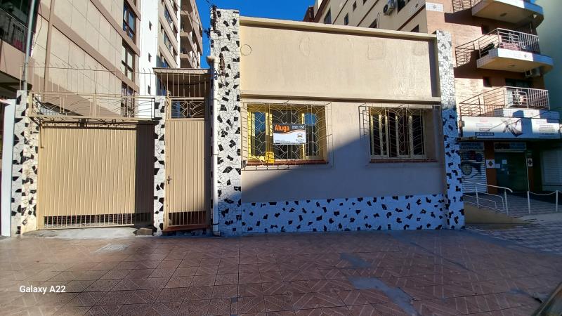 Casa Código 7989 para alugar no bairro Nossa Senhora do Rosário na cidade de Santa Maria