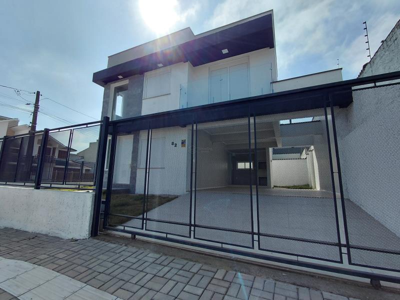 Casa Código 8162 a Venda no bairro Tomazetti na cidade de Santa Maria