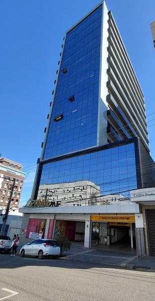 Sala Código 8179 para alugar no bairro Centro na cidade de Santa Maria Condominio comercial prime
