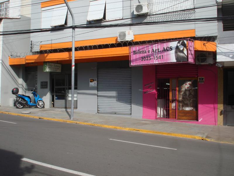 Loja Código 651 para alugar no bairro Centro na cidade de Santa Maria Condominio ed. amalia