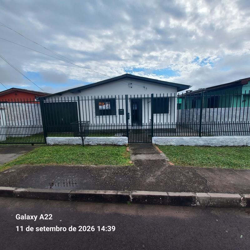 Casa Código 682 para alugar no bairro Parque Pinheiro Machado na cidade de Santa Maria