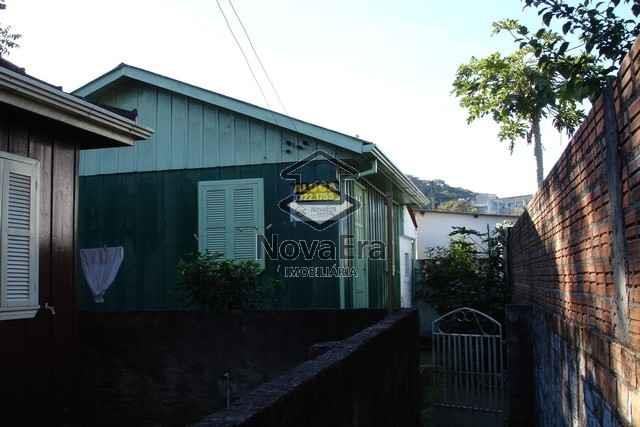 Casa Código 770 para alugar no bairro Centro na cidade de Santa Maria