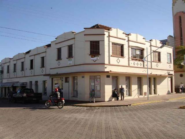 Loja Código 1946 para alugar no bairro Centro na cidade de São Pedro do Sul Condominio ed. são pedro do sul