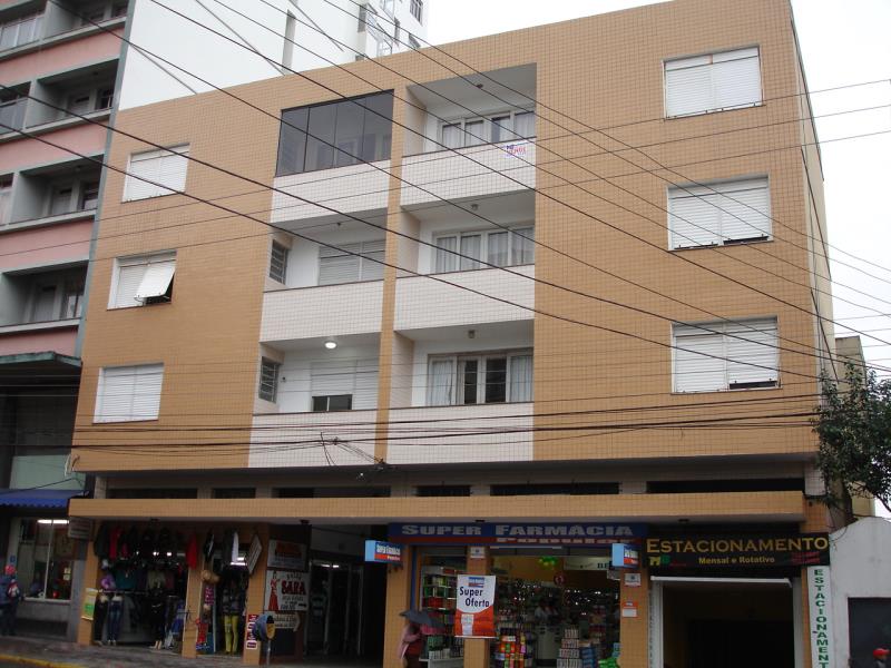 Loja Código 2299 para alugar no bairro Centro na cidade de Santa Maria Condominio rio guaiba