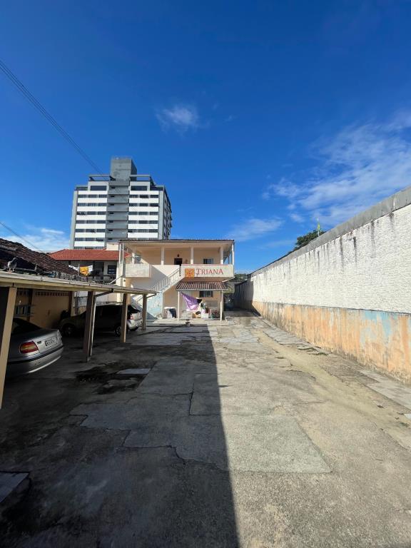Terreno-Codigo-1409-a-Venda-no-bairro-Capoeiras-na-cidade-de-Florianópolis