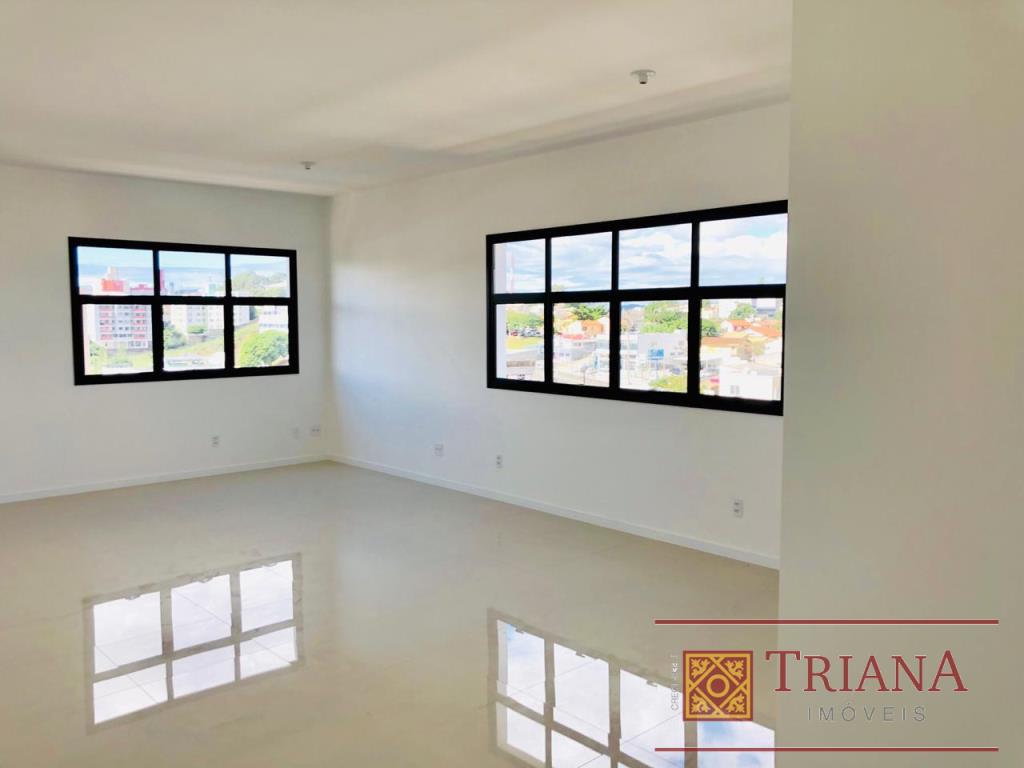 Sala-Codigo-1430-a-Venda-no-bairro-Capoeiras-na-cidade-de-Florianópolis