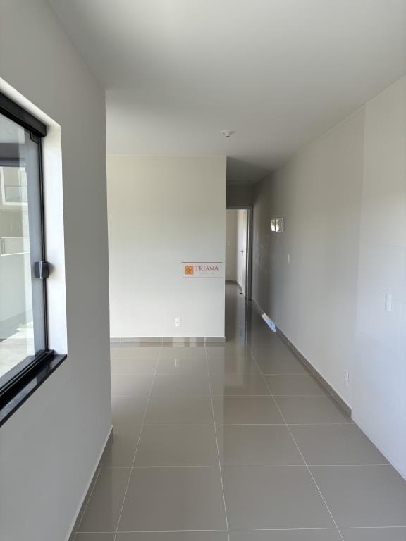 Casa-Geminada-Codigo-1447-a-Venda-no-bairro-Forquilhas-na-cidade-de-São-José