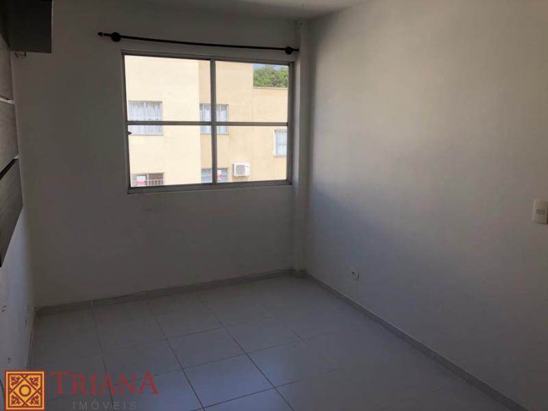 Apartamento-Codigo-19-para-Alugar-no-bairro-Coqueiros-na-cidade-de-Florianópolis