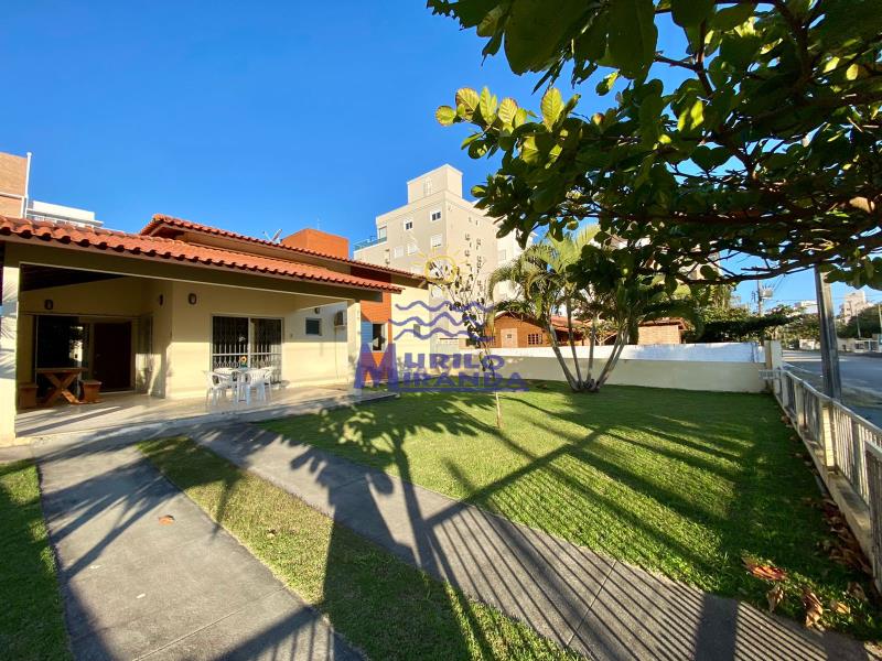 Casa Codigo 10 para locação de temporada no bairro PALMAS na cidade de Governador Celso Ramos