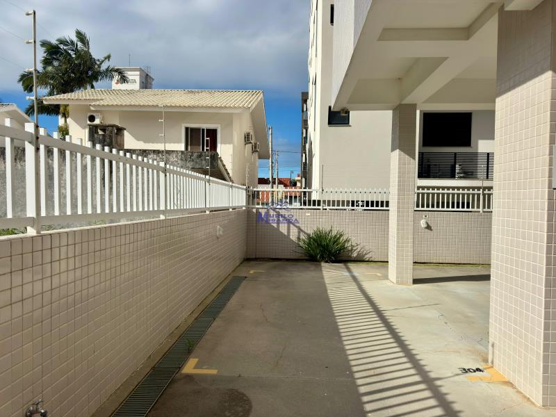 Vaga de garagem descoberta