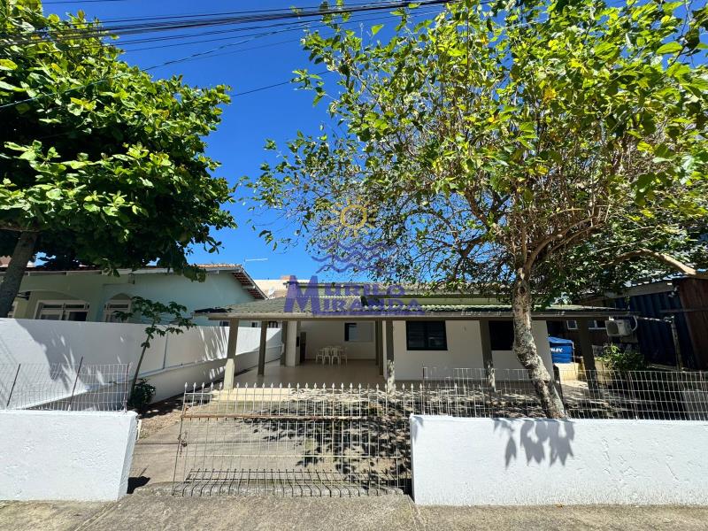 Casa Codigo 64 para aluguel de temporada no bairro PALMAS na cidade de Governador Celso Ramos