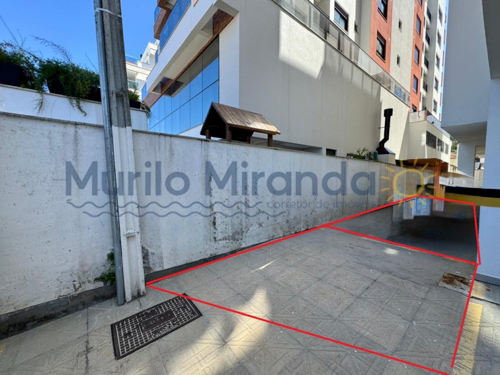 Vaga de garagem - DESCOBERTA PARA VEÍCULOS PEQUENOS