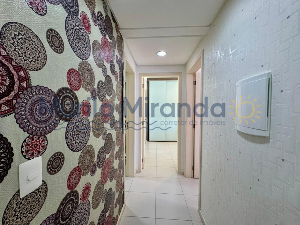 Corredor de acesso aos dormitórios e bwc social