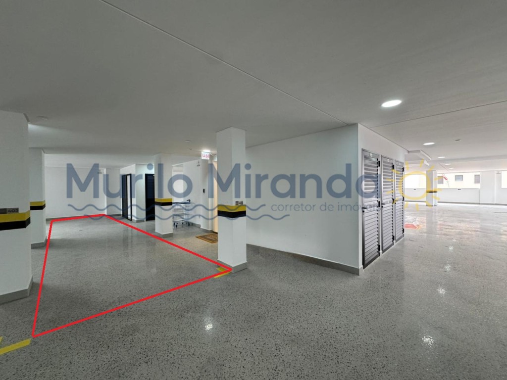 Vaga de garagem dupla (andar superior)