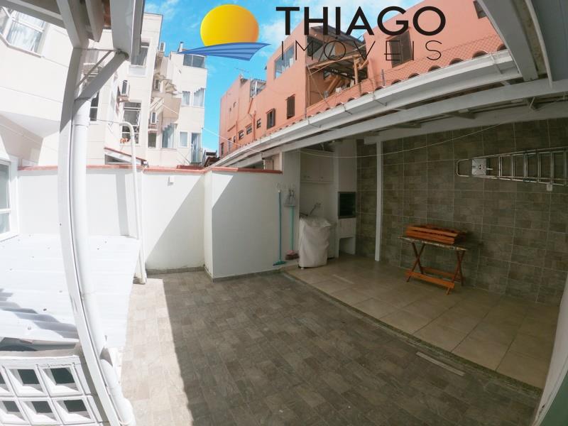 Apartamento com o Código 33912 para alugar no bairro Canasvieiras na cidade de Florianópolis com 2 dormitorio(s) possui 1 garagem(ns) possui 1 banheiro(s)