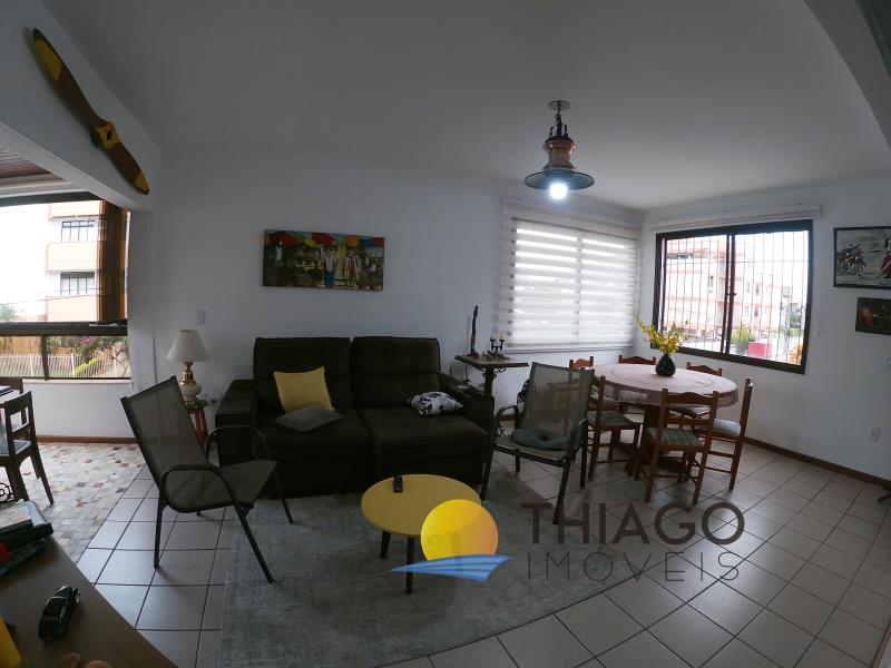 Apartamento com o Código 10004988 à Venda no bairro Canasvieiras na cidade de Florianópolis com 2 dormitorio(s) possui 1 garagem(ns) possui 2 banheiro(s) com área de 93,00 m2