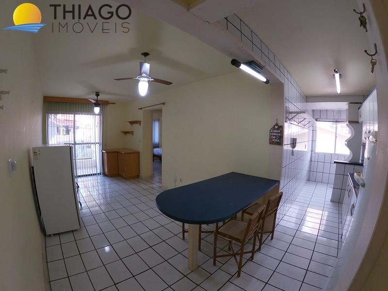 Apartamento com o Código 313 para alugar no bairro Canasvieiras na cidade de Florianópolis com 2 dormitorio(s) possui 2 garagem(ns) possui 1 banheiro(s) com área de 79,33 m2