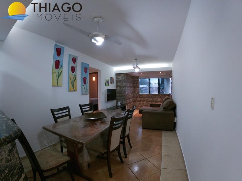 Apartamento com o Código 198 para alugar no bairro Canasvieiras na cidade de Florianópolis com 2 dormitorio(s) possui 1 garagem(ns) possui 1 banheiro(s)