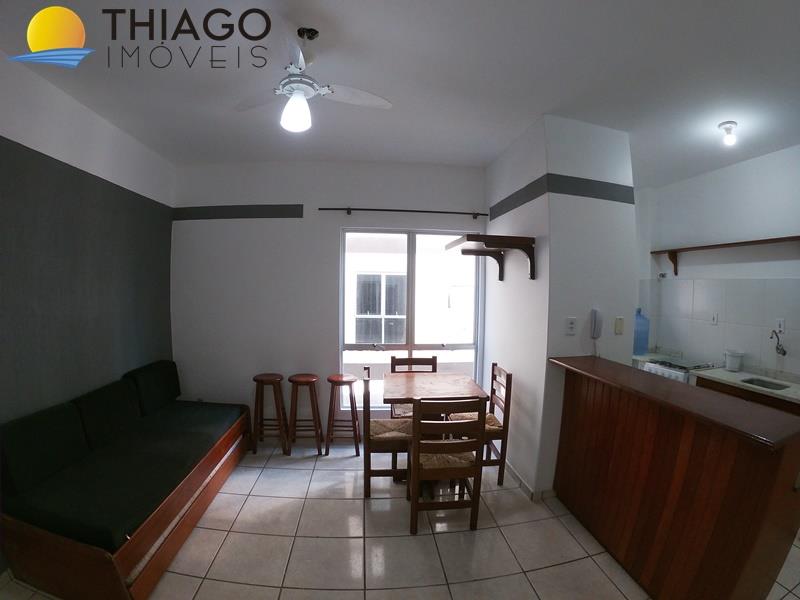 Apartamento com o Código 67 para alugar no bairro Cachoeira do Bom Jesus na cidade de Florianópolis com 1 dormitorio(s) possui 1 garagem(ns) possui 1 banheiro(s) com área de 39,26 m2