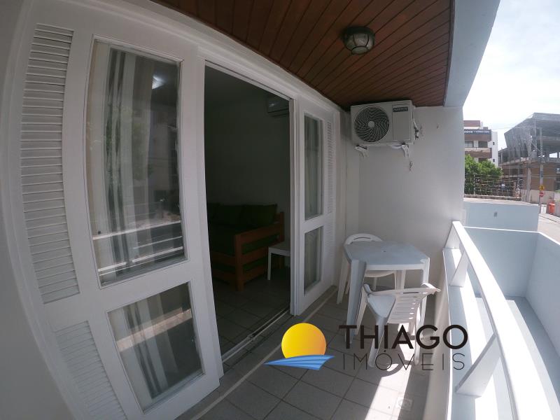 Apartamento com o Código 91 para alugar na temporada no bairro Canasvieiras na cidade de Florianópolis com 1 dormitorio(s) possui 1 garagem(ns) possui 1 banheiro(s)