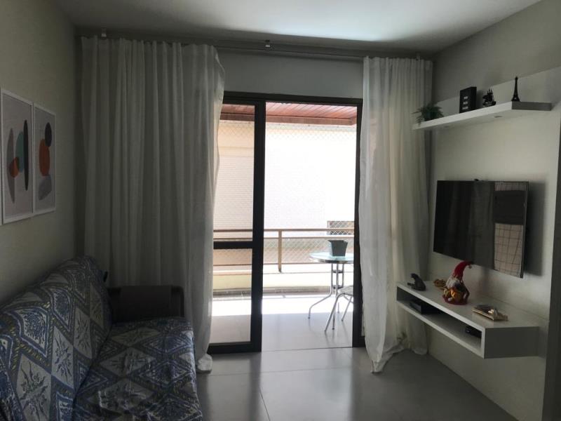 Apartamento com o Código 8620 para alugar na temporada no bairro Canasvieiras na cidade de Florianópolis com 2 dormitorio(s) possui 1 garagem(ns) possui 1 banheiro(s)