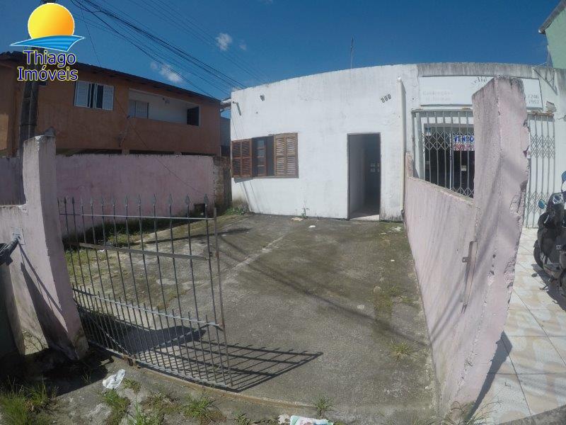 Casa com o Código 232 à Venda no bairro Vargem Grande na cidade de Florianópolis com 2 dormitorio(s) possui 1 garagem(ns) possui 1 banheiro(s) com área de 55,00 m2